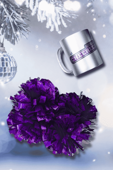 CHEER BOX Fioletowy, zestaw prezentowy, fioletowe pompony, breloczek mini pomponik, kubek idealny dla cheerleaderki, prezent na święta, prezent pod choinkę dla cheerleaders