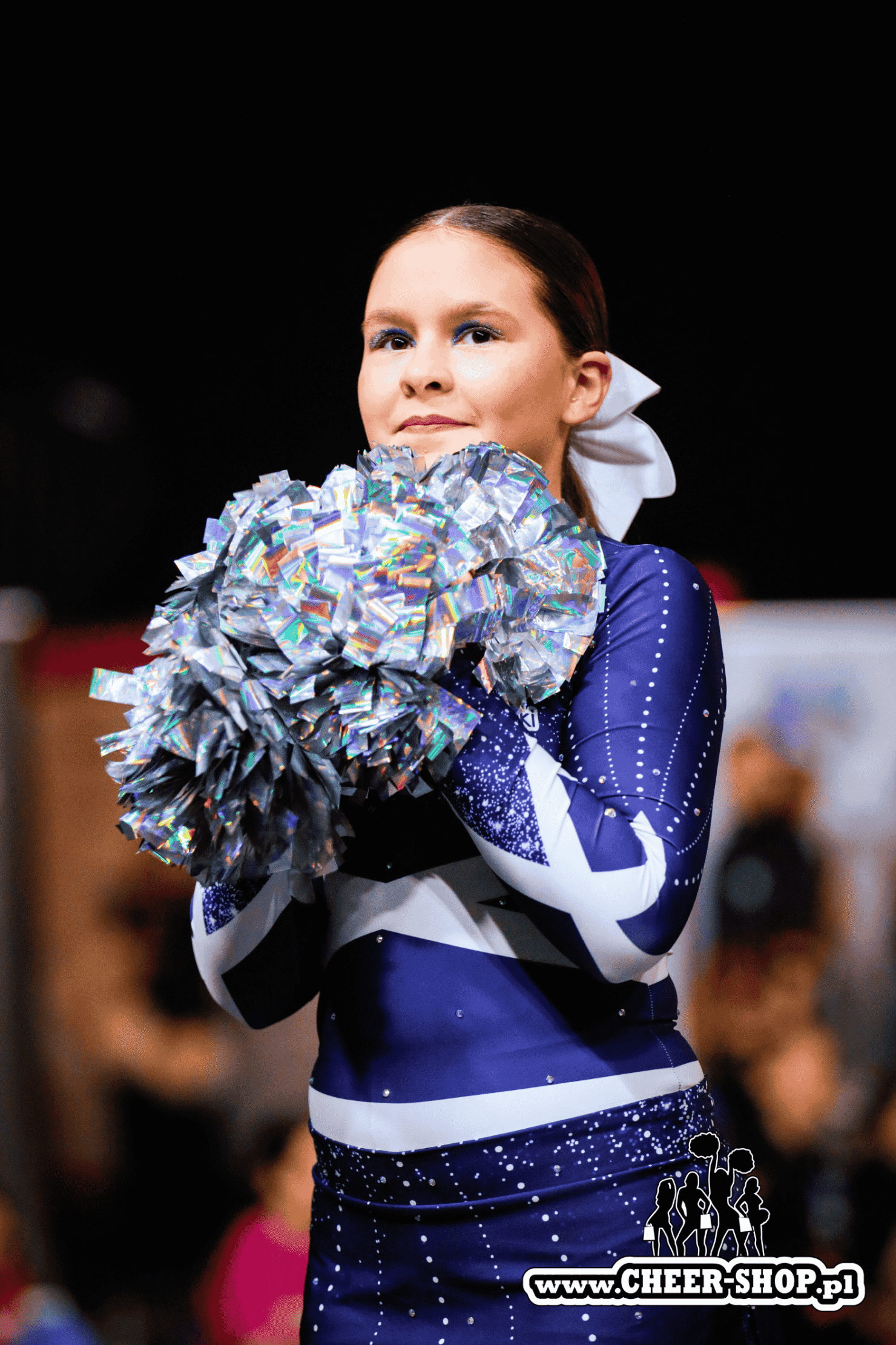 atiga kraków, pompony cheer shop, pompony laserowe, pompony dla cheerleaders
